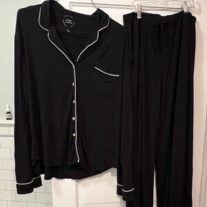Cozy Earth Women's Black Pajama Set